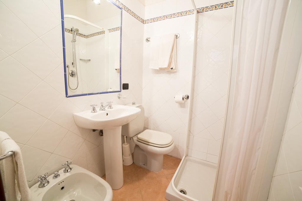 Camping Dei Tigli Torre del Lago Puccini Room photo
