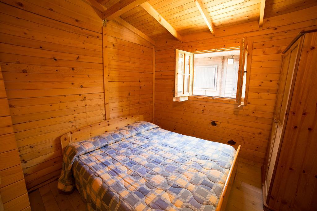 Camping Dei Tigli Torre del Lago Puccini Room photo
